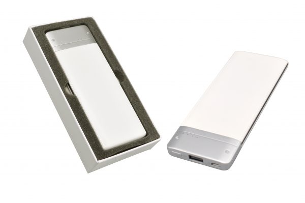 06K-02-6000_mah_powerbank2 copy